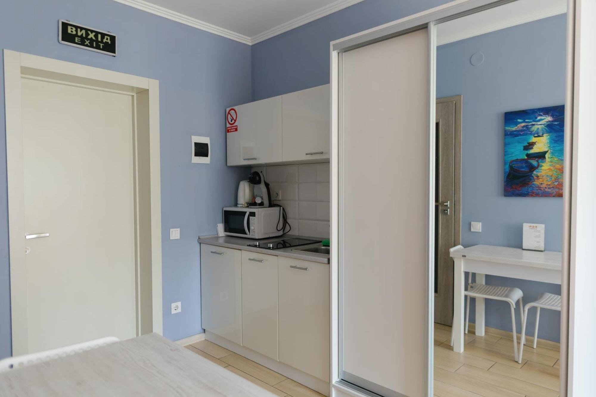 Bonapart Lviv Bagian luar foto