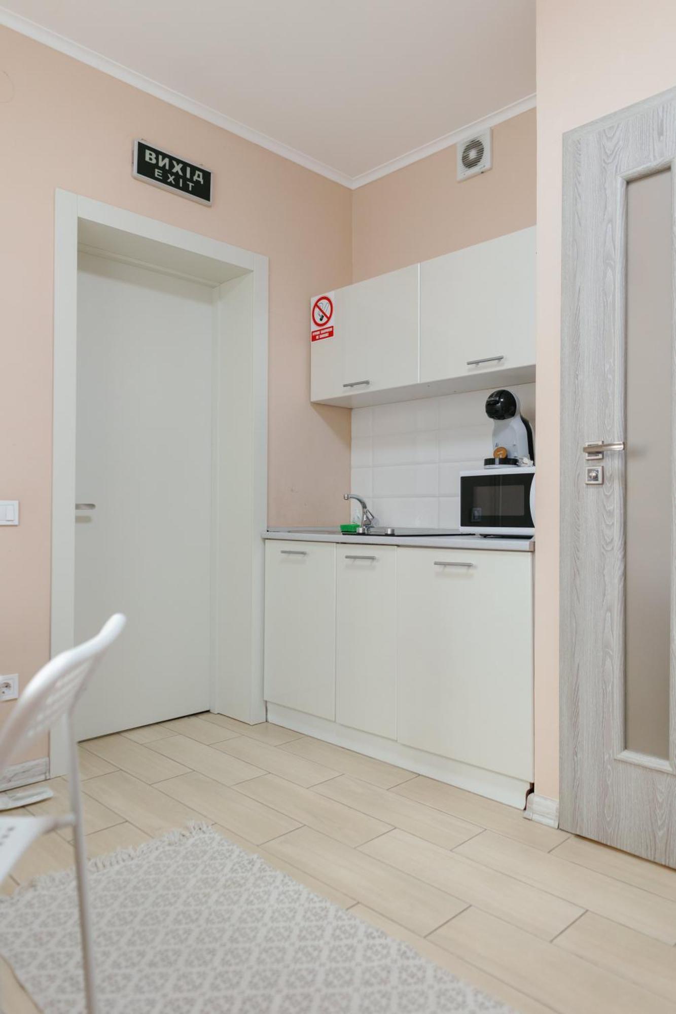 Bonapart Lviv Bagian luar foto